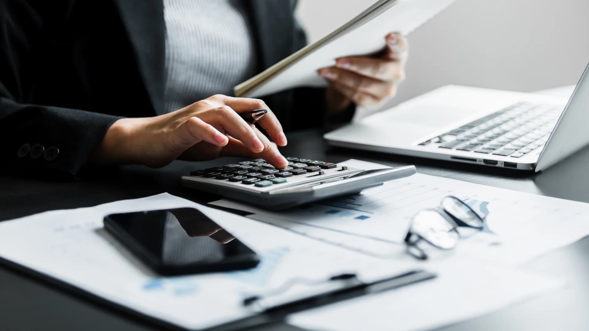 Accounting professional